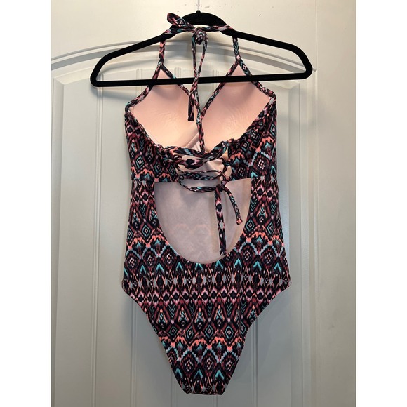 NWOT Shade & Shore Women’s Dream V-Wire Light Lift One-Piece Bathing Suit Sz 36C - Picture 4 of 6